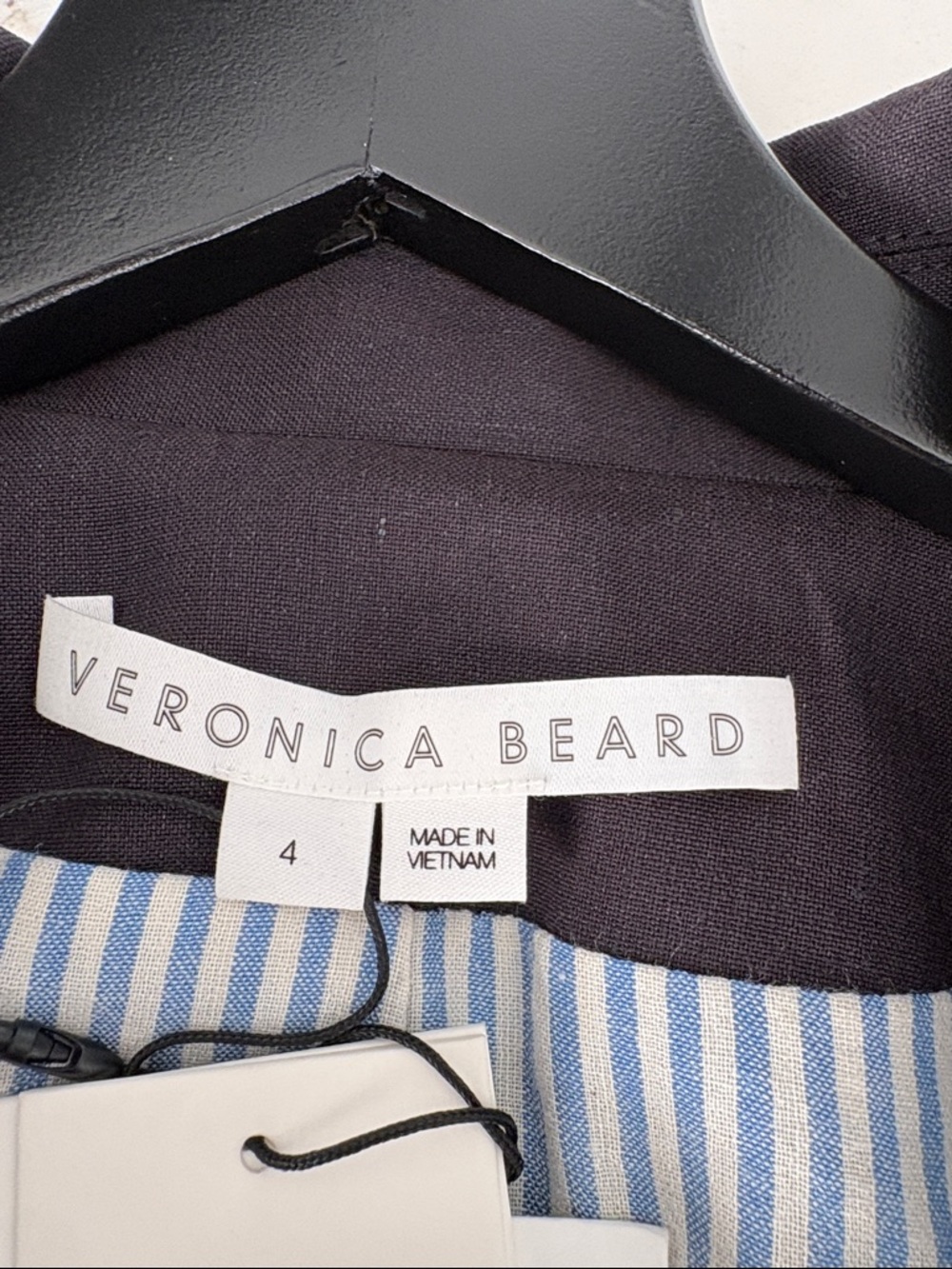 Veronica Beard Navy Margaret fitted Dickey jacket with banded knit puff Sleeves. - Picture 5 of 11